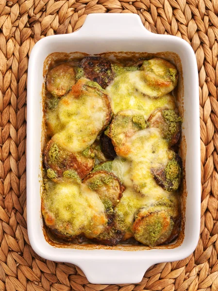 Zucchini casserole with mozzarela — Stock Photo, Image