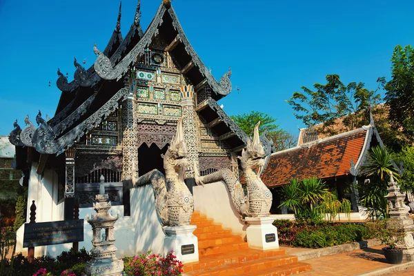 Naga starway a Wat Chedi Luang — Foto Stock