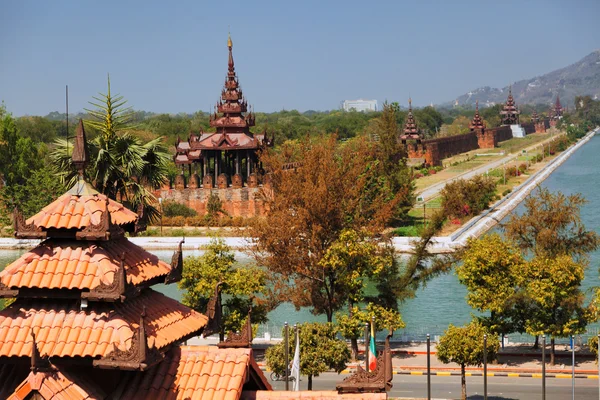 Mandalay Hill view from hotel — стоковое фото