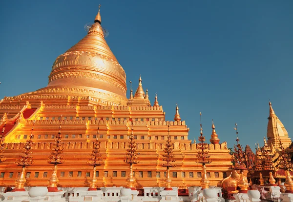 Pagoda Shwezigon, Bagan —  Fotos de Stock