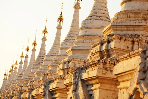 Pagoda de Kuthodaw, Myanmar — Foto de Stock