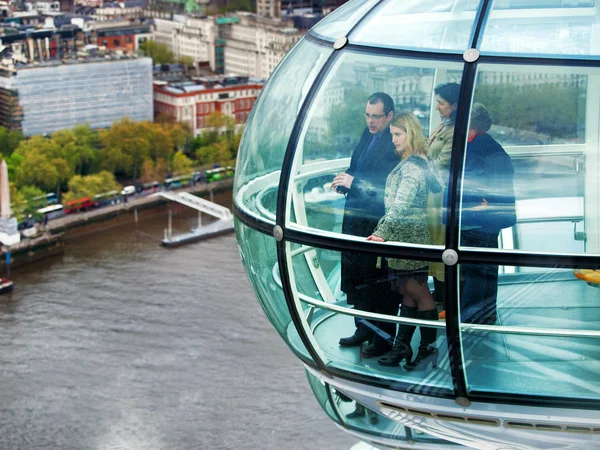 Stugor i London Eye — Stockfoto