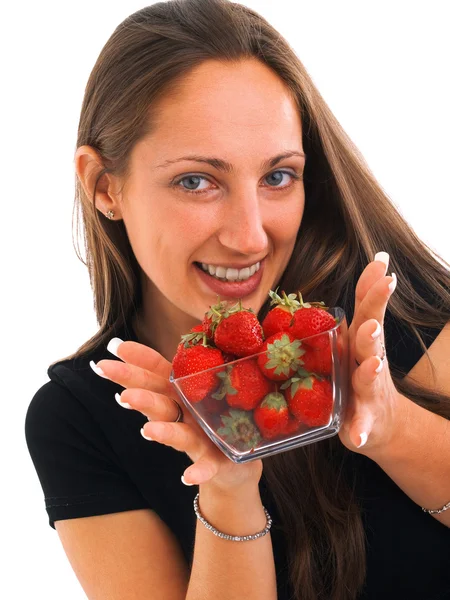 Junge Frau mit Erdbeeren — Stockfoto