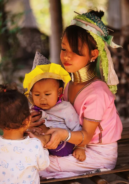 Long neck woman in Thailand — Stock Photo, Image