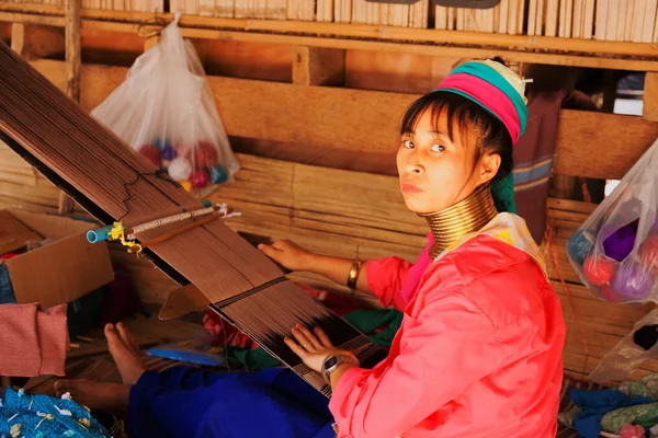 Woman weaving, Thailand — Stock Photo, Image