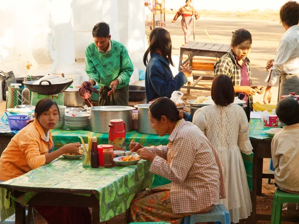 Straat restaurant, Yangon — Stockfoto