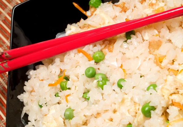 Arroz chinês com legumes — Fotografia de Stock