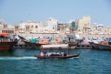 Arap Abra üzerinde seyahat