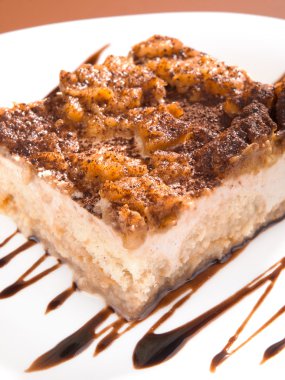 lezzetli elma tiramisu
