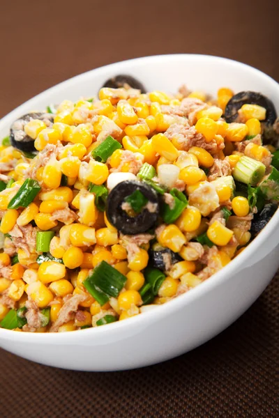 Salad with tuna fish and white corn — Stock Photo, Image