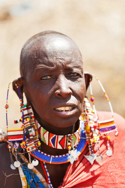 Portrait of an old masai man — стокове фото