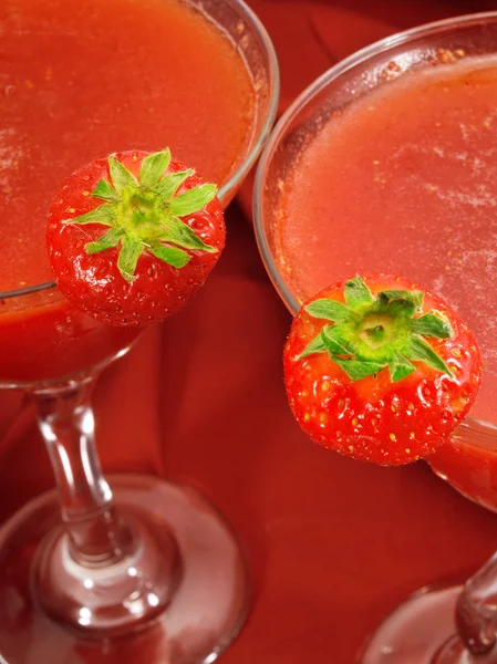 Smakelijke Cocktail drinken — Stockfoto