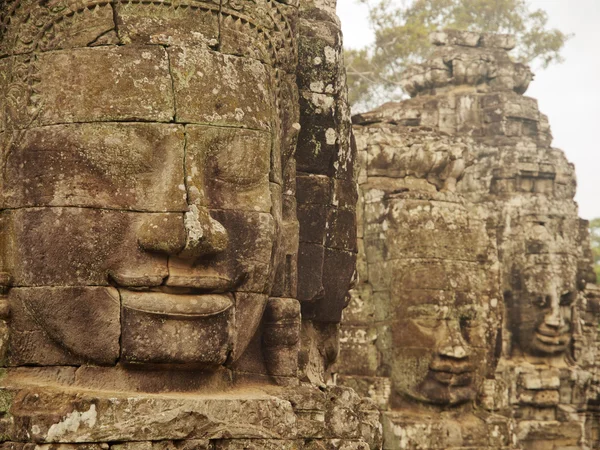 Tváře v chrámu Bayon, Angkor Wat — Stock fotografie