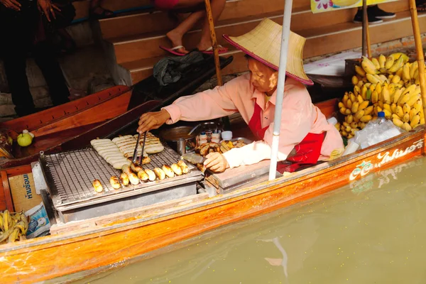 Damnoen Saduak Floating Market — Stock Photo, Image