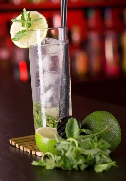 Famous Mojito Cocktail — Stock Photo, Image