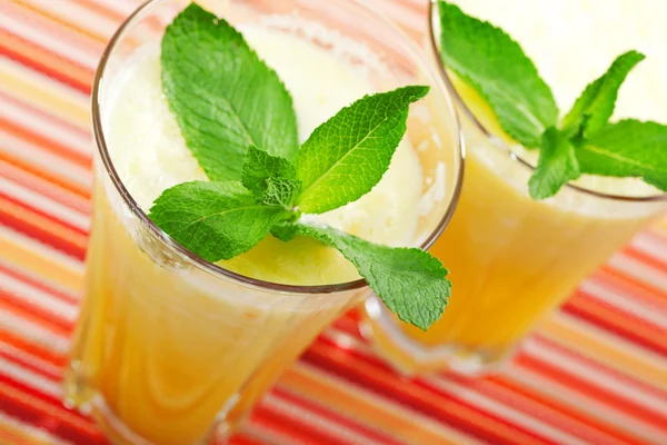Tasty drink on background — Stock Photo, Image