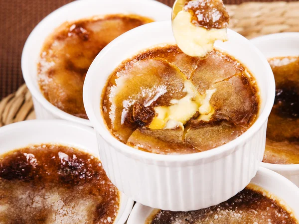 Creme Brulee, one portion — Stock Photo, Image