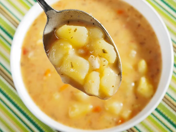 Kartoffelsuppe im Hintergrund — Stockfoto