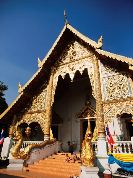 Поклонение Будде, Таиланд — стоковое фото