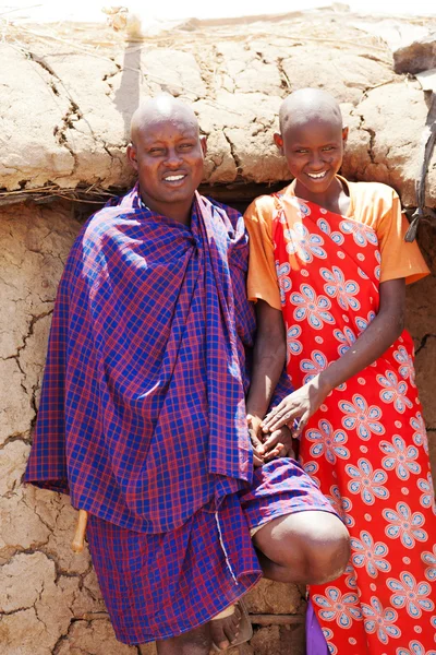 Portrait of a young masai couple — Stock Photo, Image