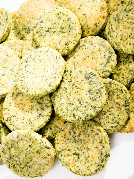 Homemade biscuits with spinach — Stock Photo, Image