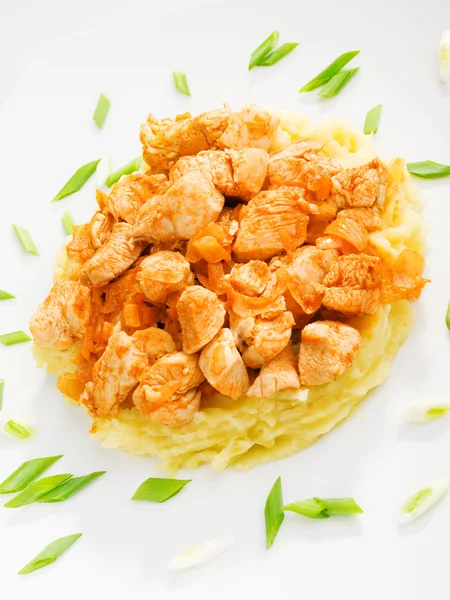 Fried chicken with potato mash — Stock Photo, Image