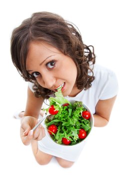 Youg kadın sağlıklı salata yemek