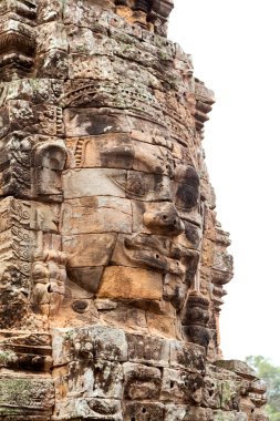 Yüzleri Bayon Tapınağı, Angkor Wat