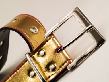 Kemer nesneyi kapatın