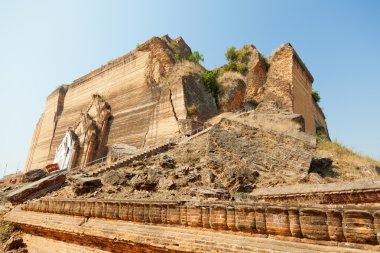 Mingun, Myanmar bitmemiş pagoda