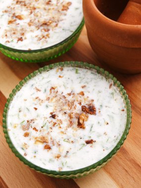 Bulgar tarator çorbası