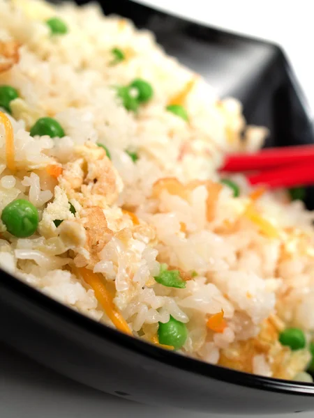 Arroz chinês com legumes — Fotografia de Stock