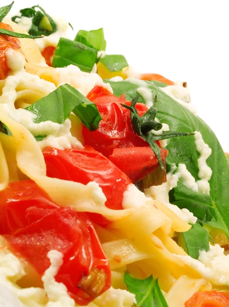 Fettucini preparati con pomodori — Foto Stock