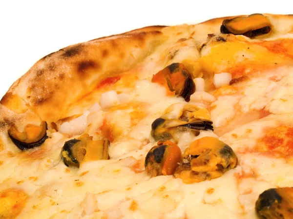Dobrá pizza s mořskými plody — Stock fotografie