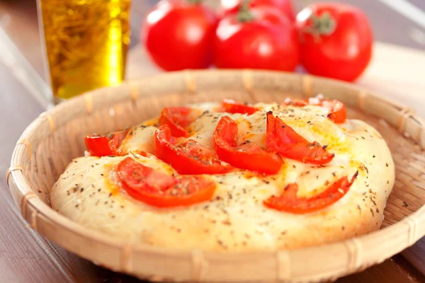 Focaccia with tomatoes and olive oil — Stock Photo, Image