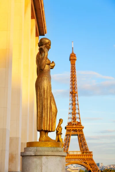 Eiffel Tower from Trocadero — Stock Photo, Image