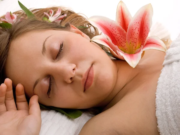 Woman having massage — Stock Photo, Image