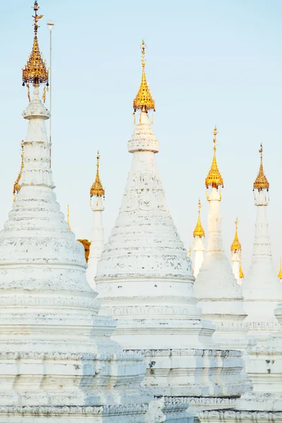Pagoda Kuthodaw, Myanmar — Stok Foto