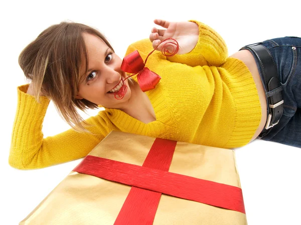 Woman with christmas present — Stock Photo, Image