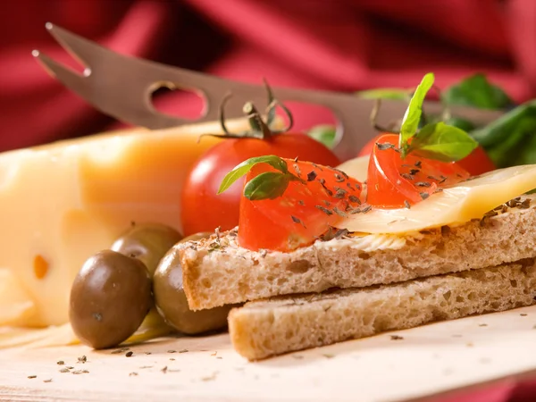 Toast with cheese — Stock Photo, Image