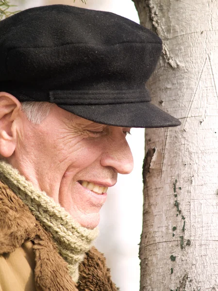 Senior man outdoors — Stock Photo, Image