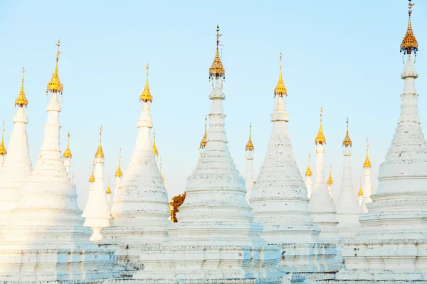 Pagoda Kuthodaw, myanmar — Foto Stock