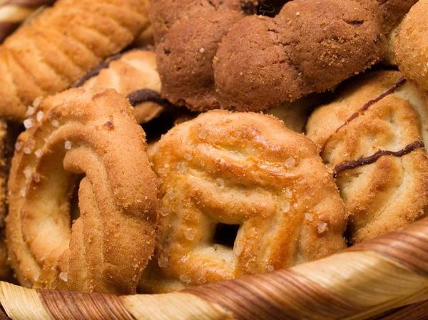 Biscoitos saborosos no fundo — Fotografia de Stock