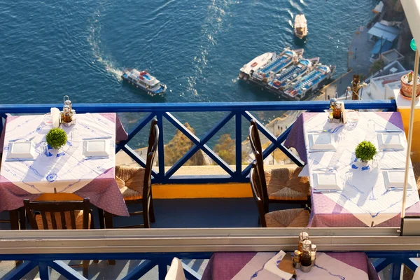 Lokale restaurant in Fira — Stockfoto