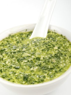 Pesto sos arka plan üzerinde