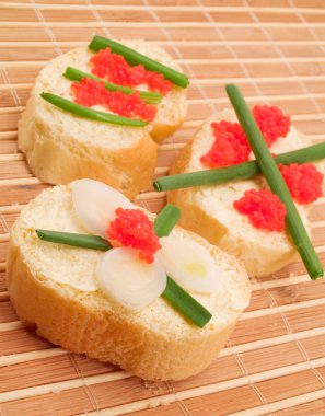 Havyar ile lezzetli sandviçler