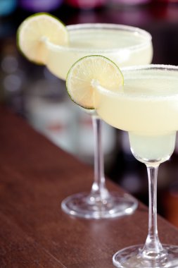 Kokteyller koleksiyonu için malzemeler