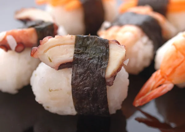 Smaczne Sushi tło — Zdjęcie stockowe