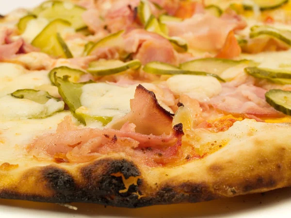 Gustosa pizza su sfondo — Foto Stock