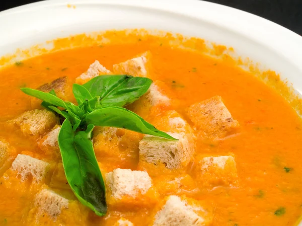 Italian soup with roasted tomatoes — Stock Photo, Image